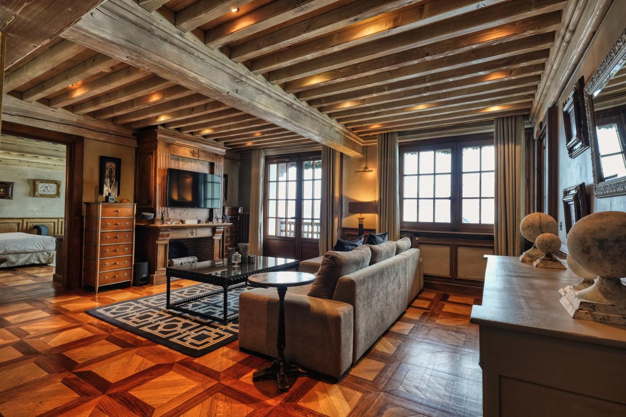 Le Saint Joseph Hotel Courchevel Exterior photo