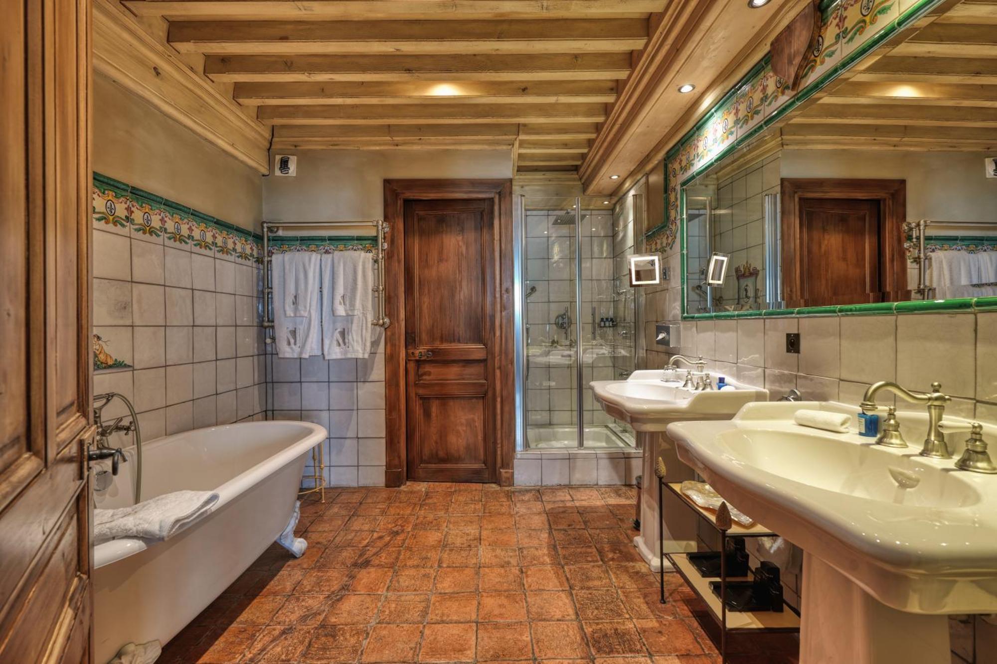 Le Saint Joseph Hotel Courchevel Exterior photo